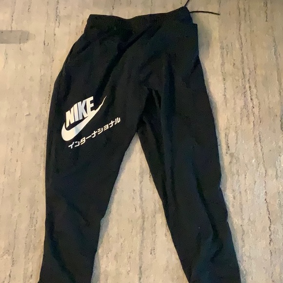 Nike Sportswear Pant - Picture 2 of 2